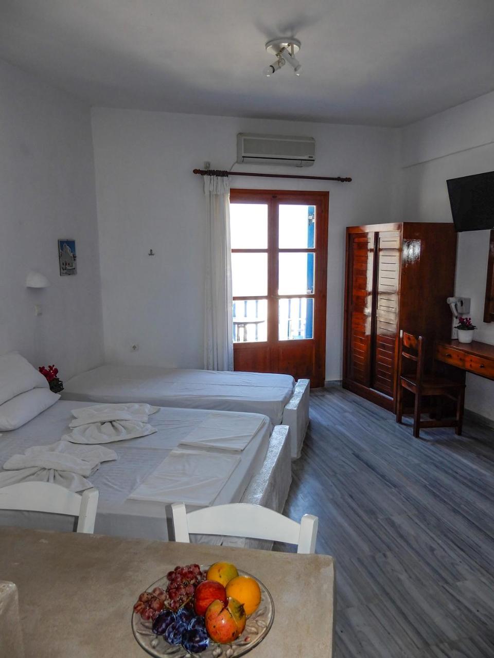 Ioanna Rooms Naoussa Esterno foto