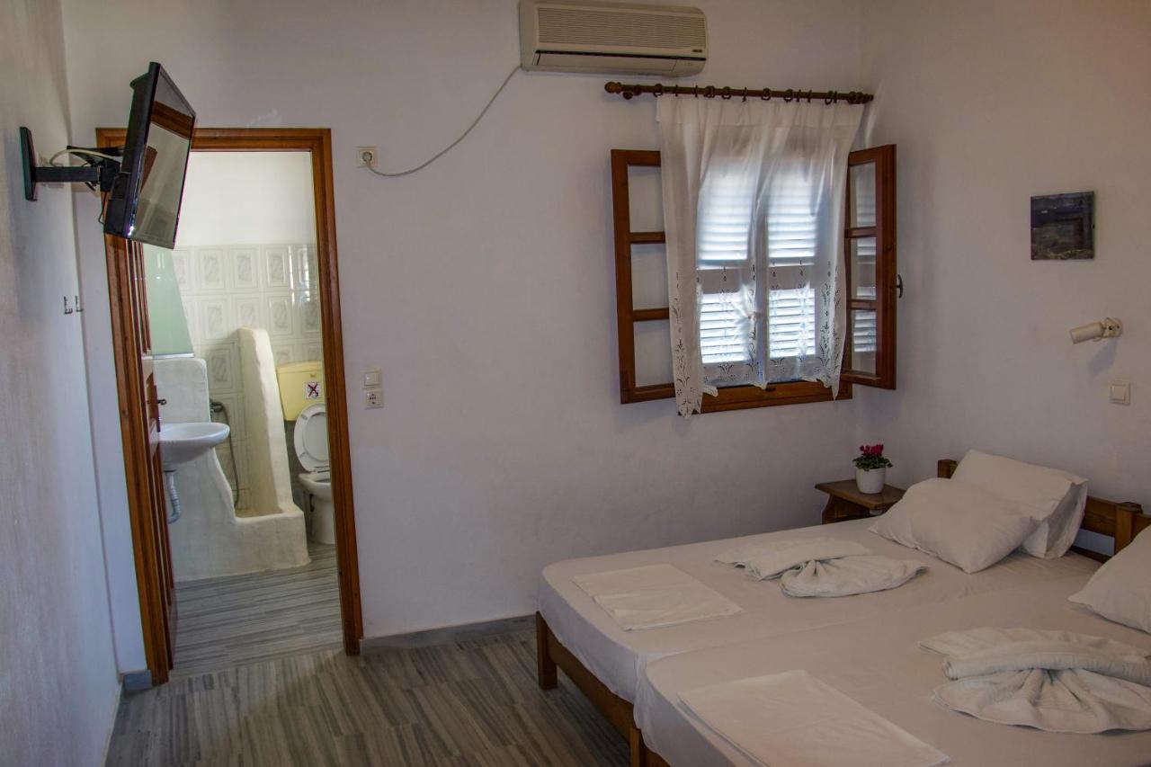 Ioanna Rooms Naoussa Esterno foto