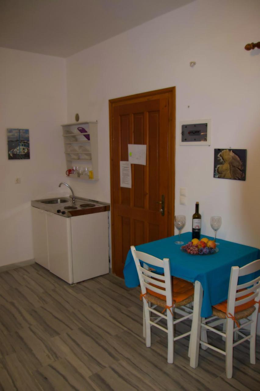 Ioanna Rooms Naoussa Esterno foto